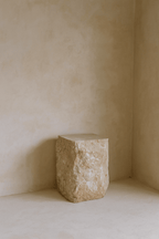 Tabouret/table en pierre brute