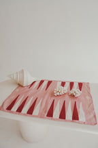 LE JEU DE BACKGAMMON