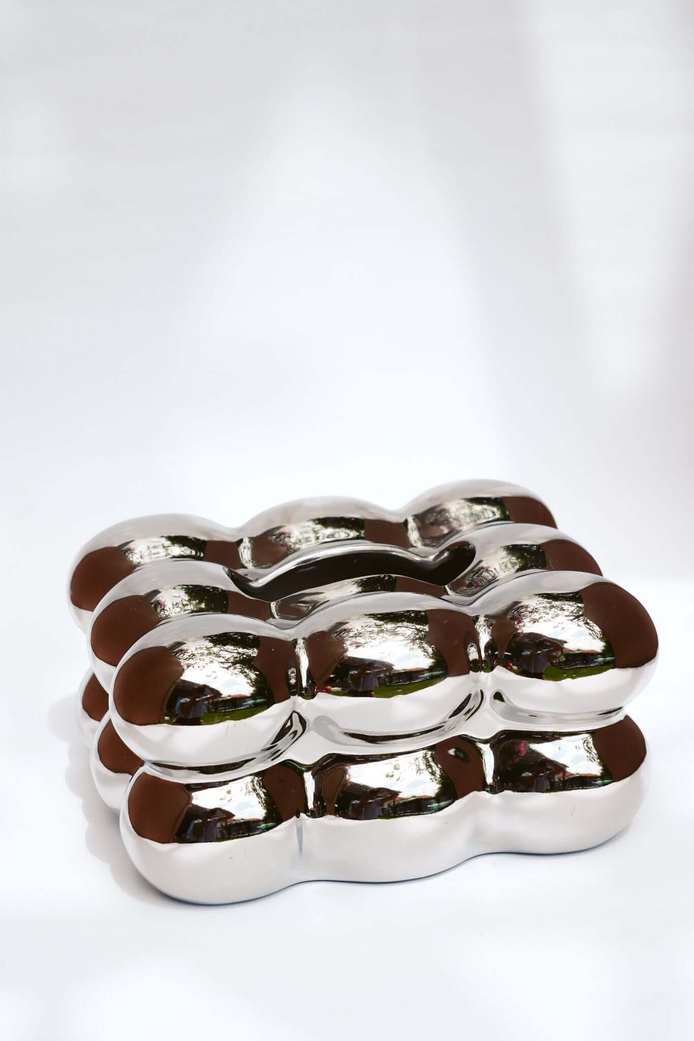 LA BOÎTE DE MOUCHOIRS À BULLES