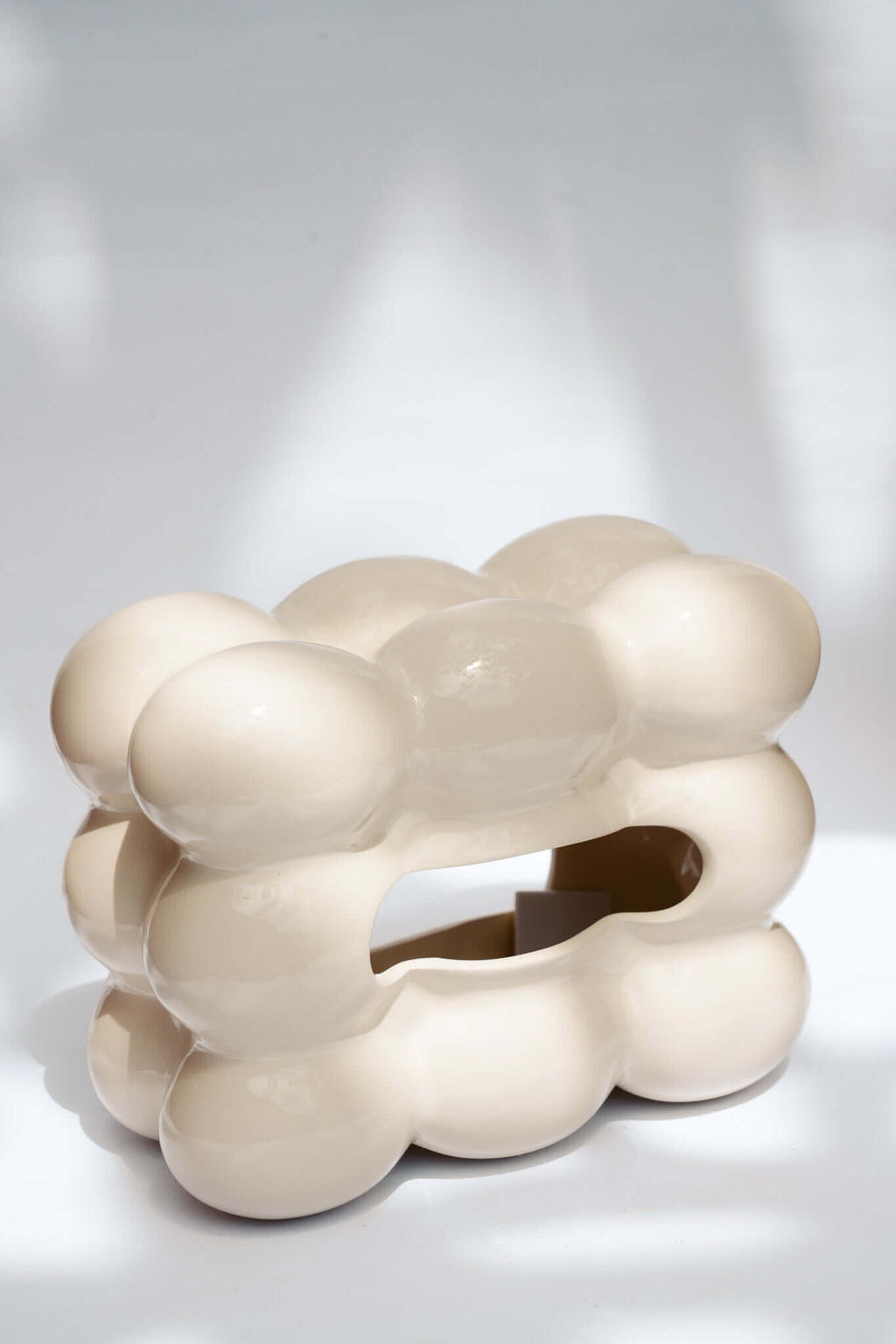 LA BOÎTE DE MOUCHOIRS À BULLES