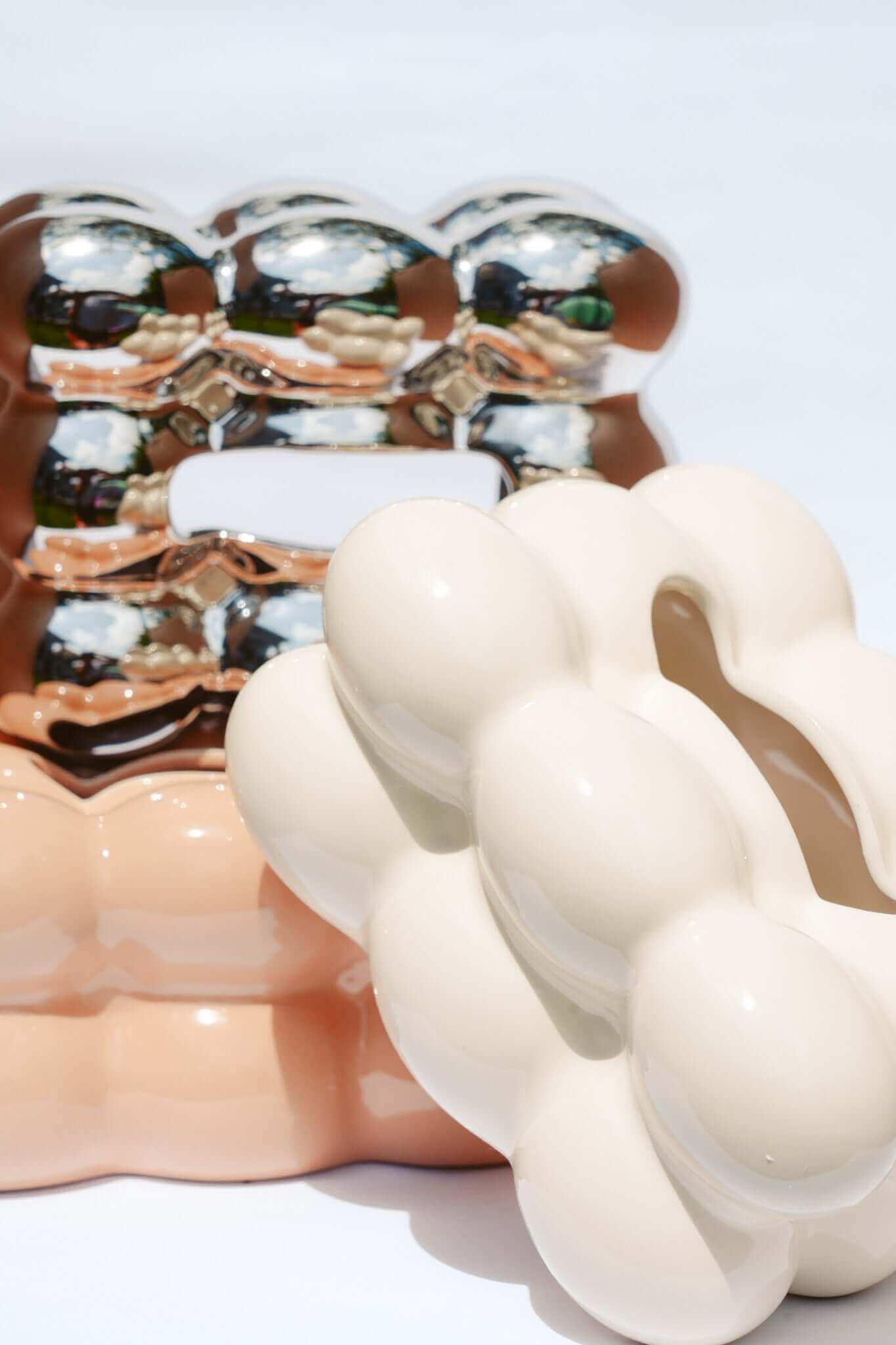 LA BOÎTE DE MOUCHOIRS À BULLES