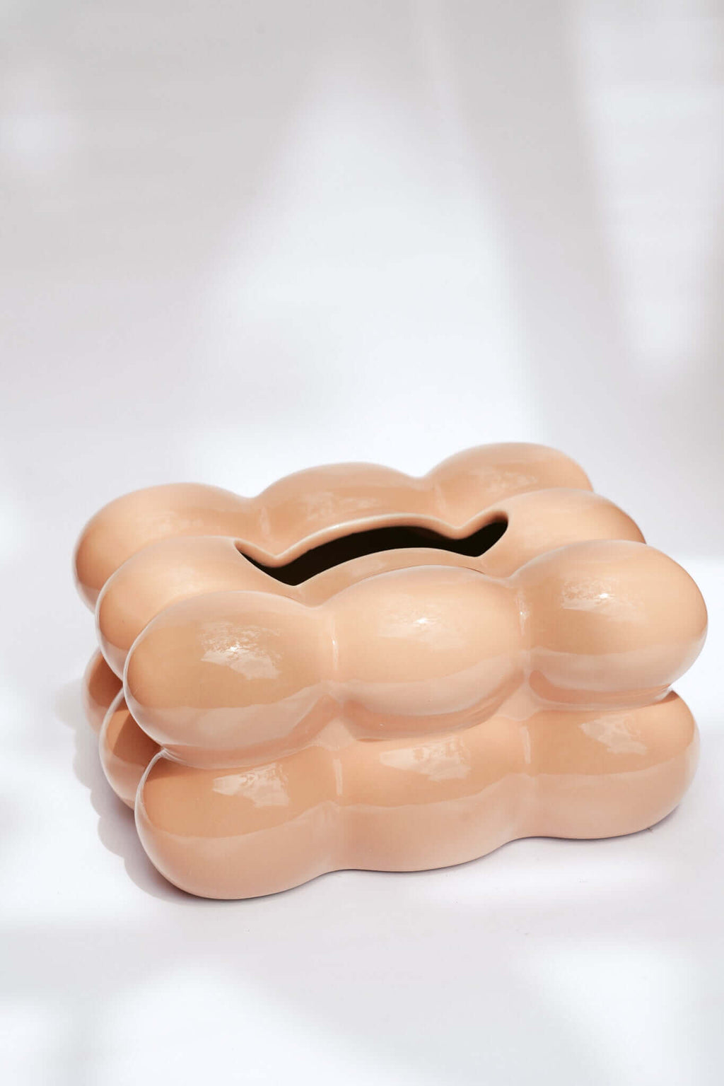 LA BOÎTE DE MOUCHOIRS À BULLES