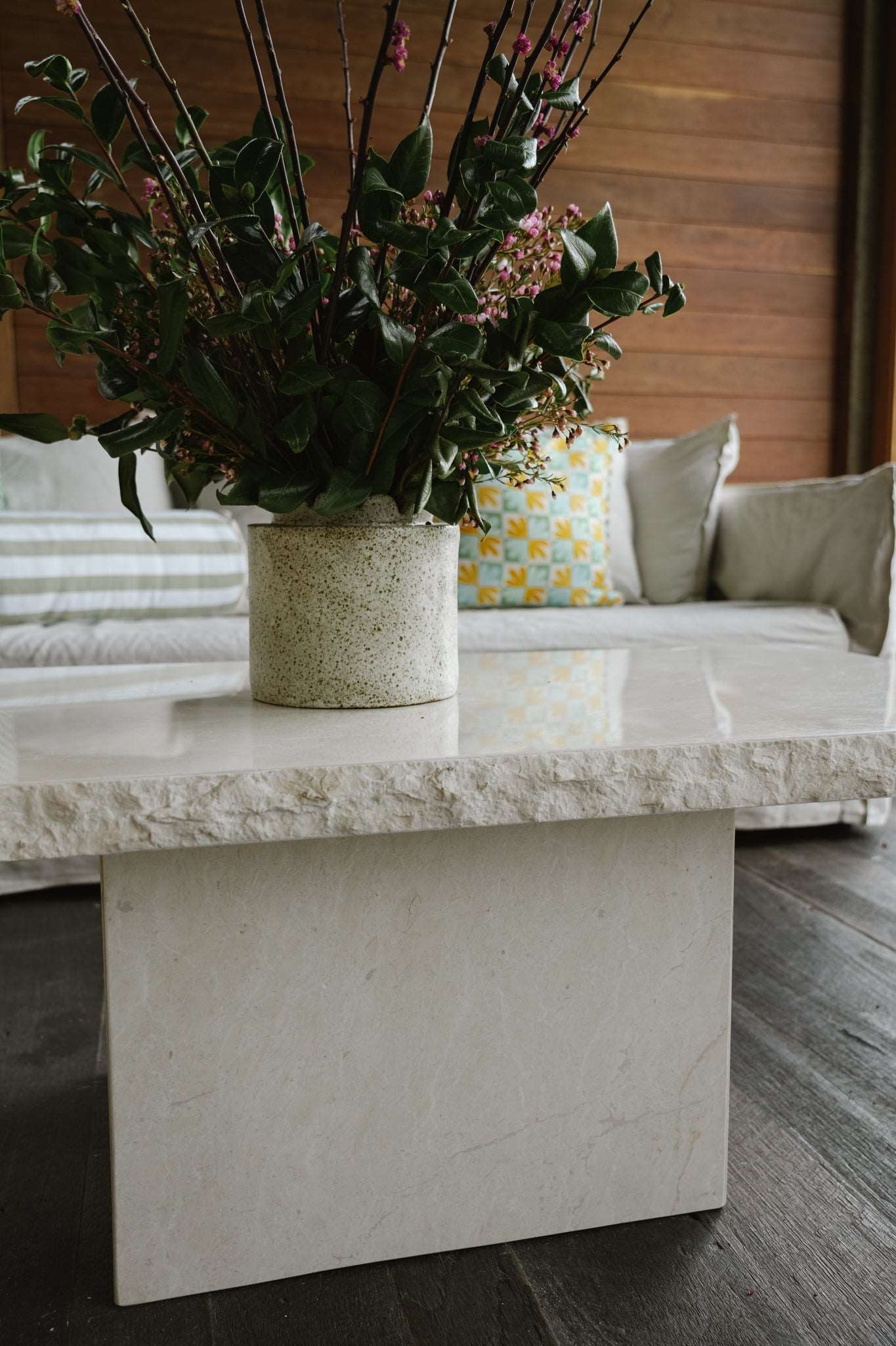 LA TABLE BASSE CRÈTE