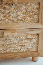 LES TIROIRS DE LA TABLE D'APPOINT DESA