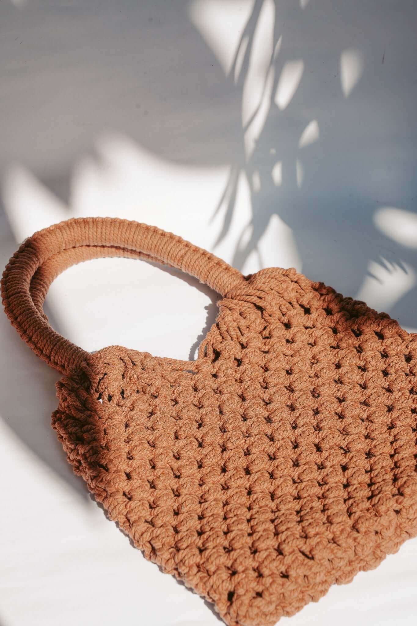 LE SAC AU CROCHET LIA
