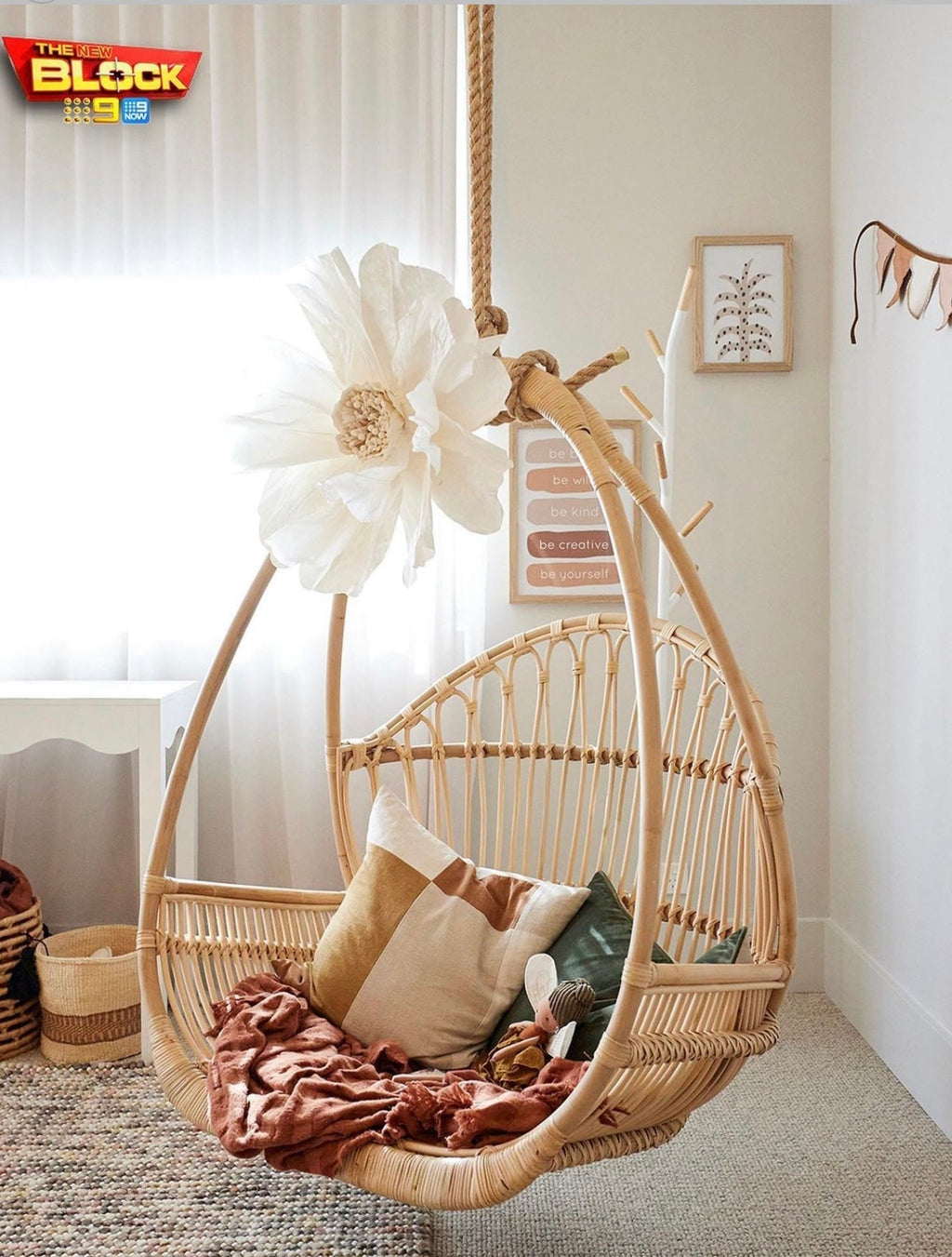 LE FAUTEUIL SUSPENDU LORNE