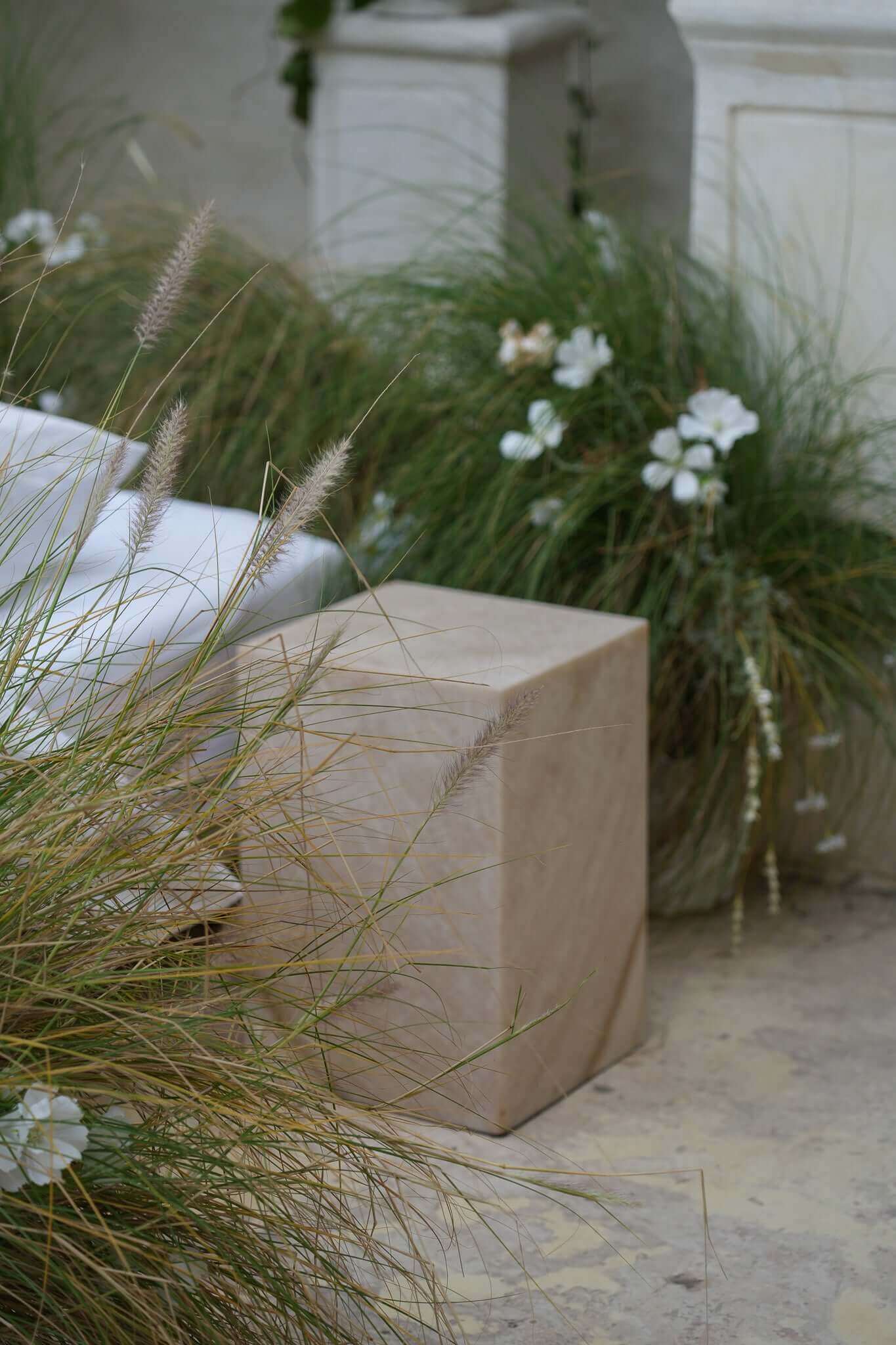 LE SOCLE D'ONYX - 001