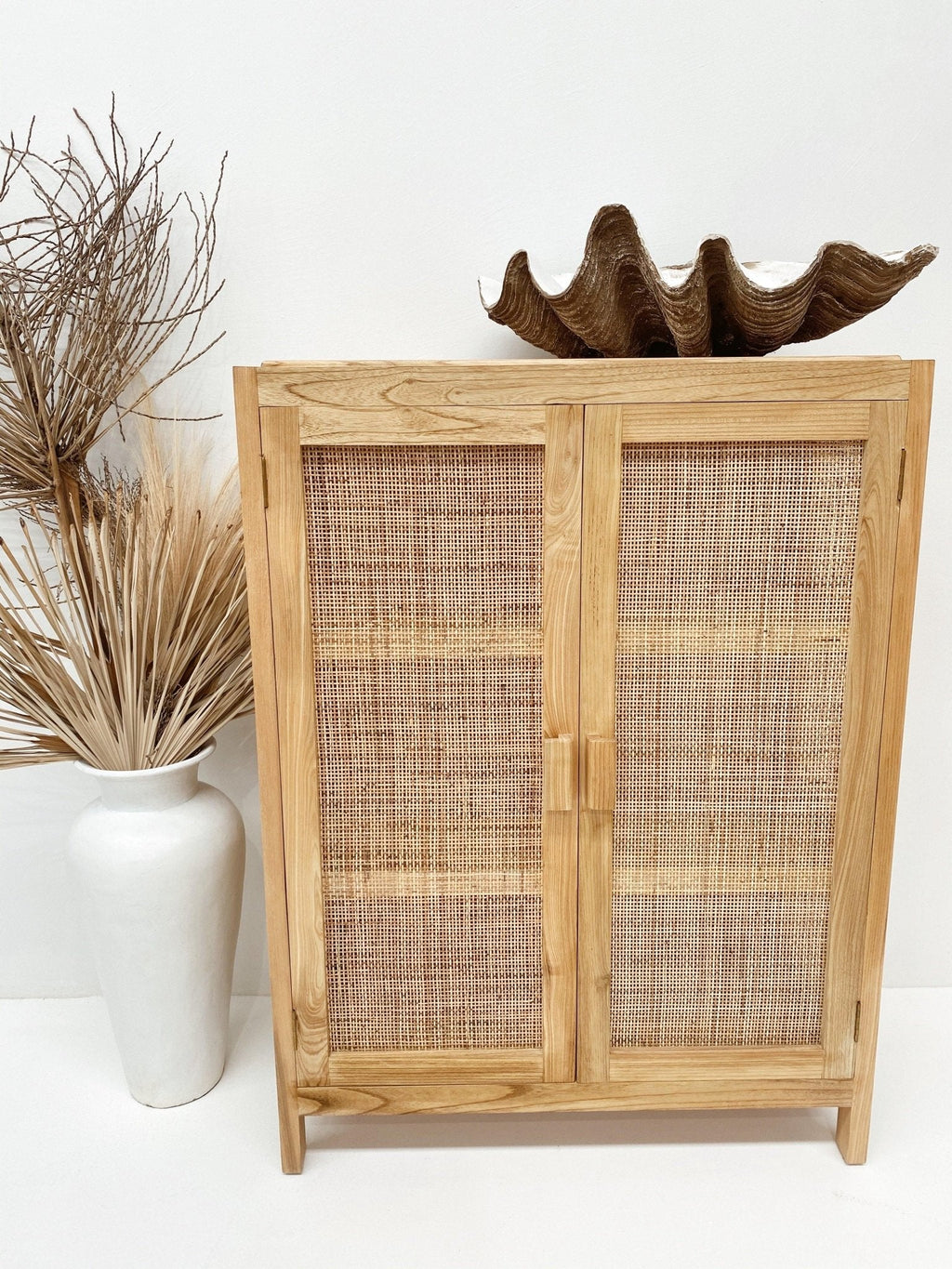 LE MEUBLE À 2 PORTES DE SÉVILLE