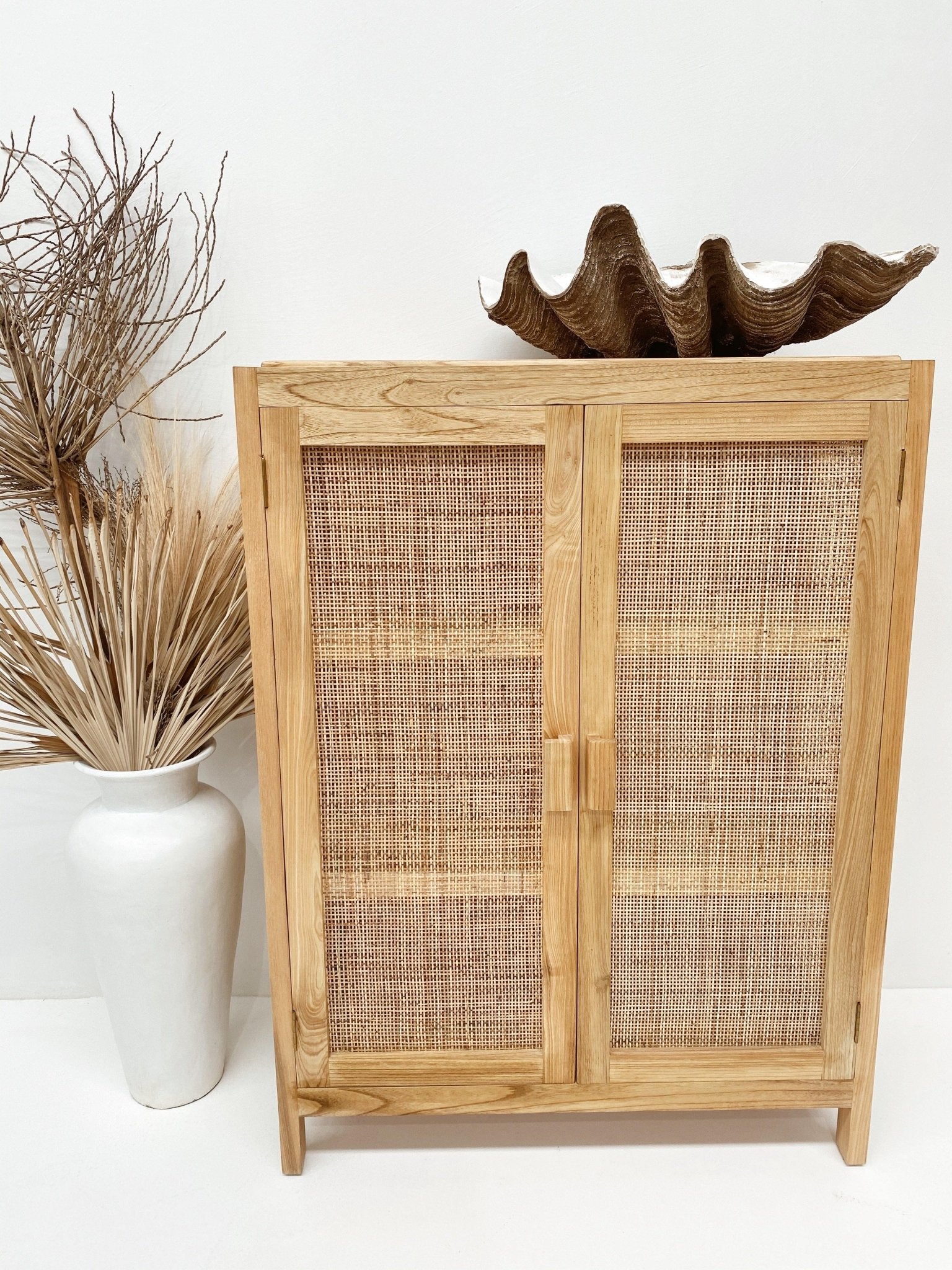 LE MEUBLE À 2 PORTES DE SÉVILLE