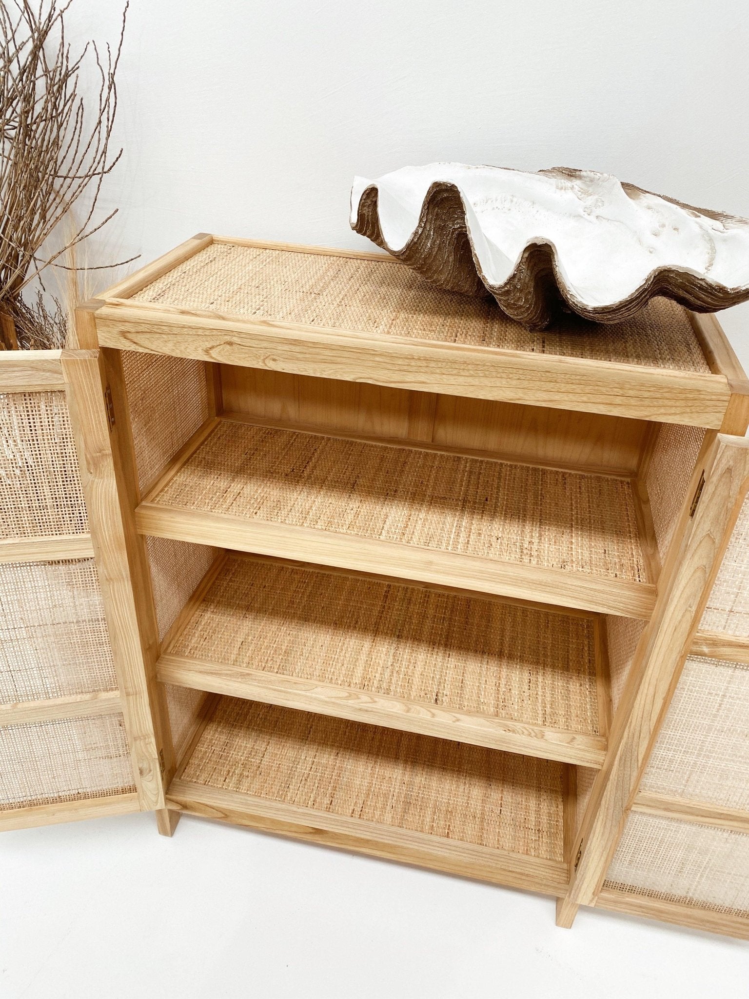 LE MEUBLE À 2 PORTES DE SÉVILLE