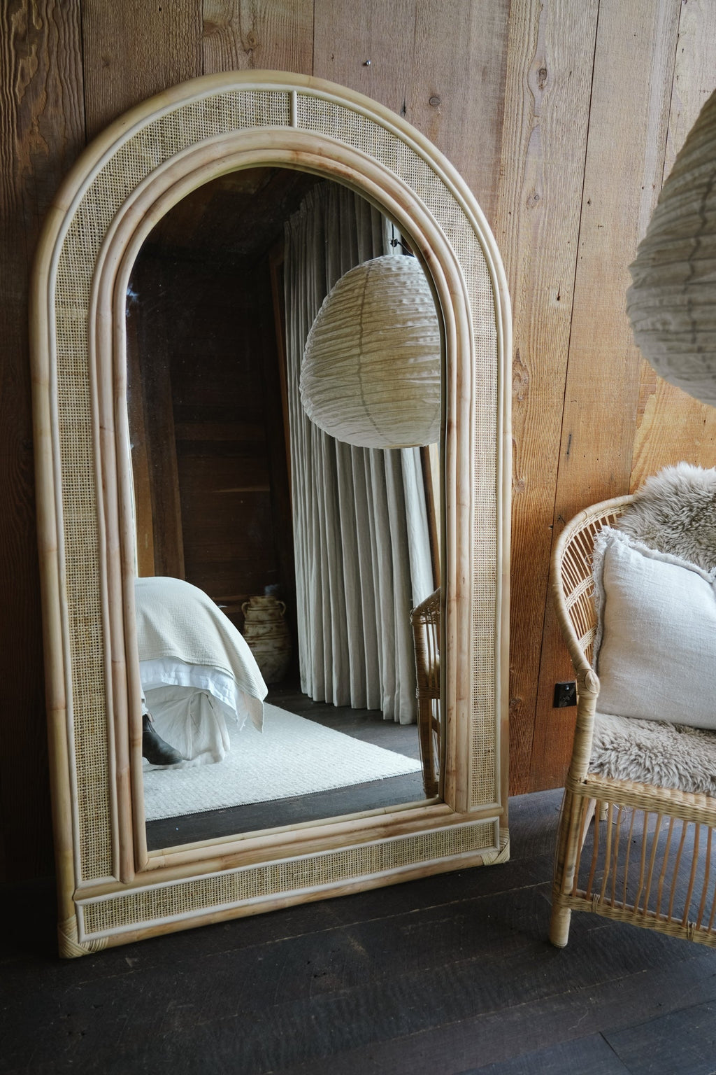 LE MIROIR DE SOL DE L'ARC DE SÉVILLE