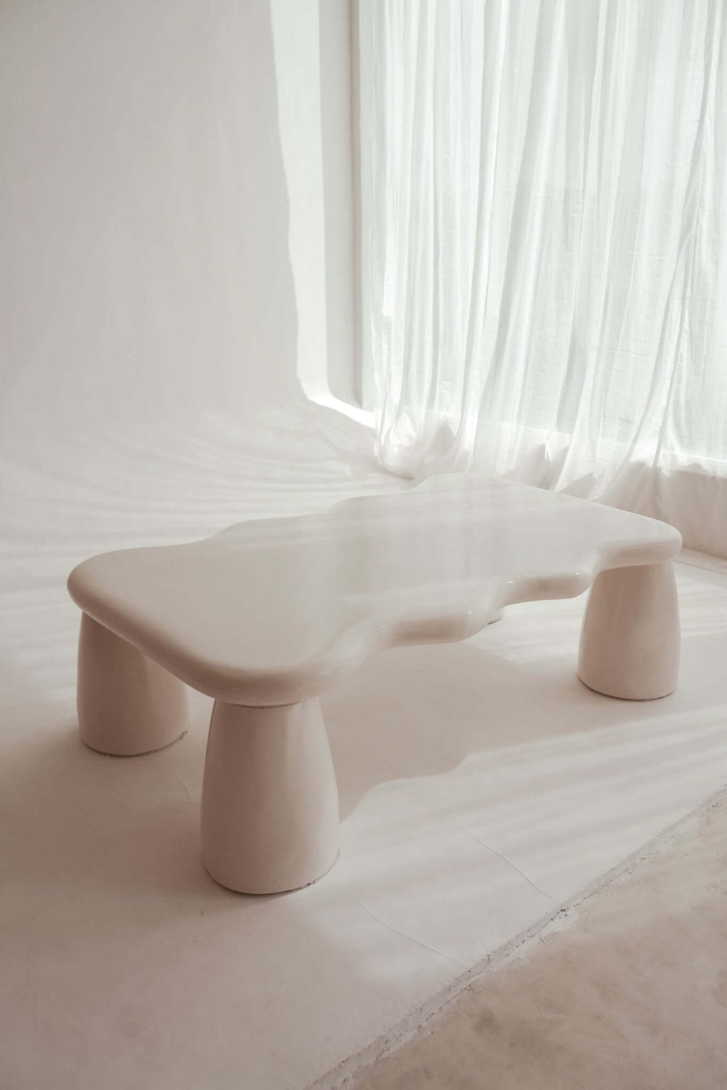 LA TABLE BASSE SOLEIL