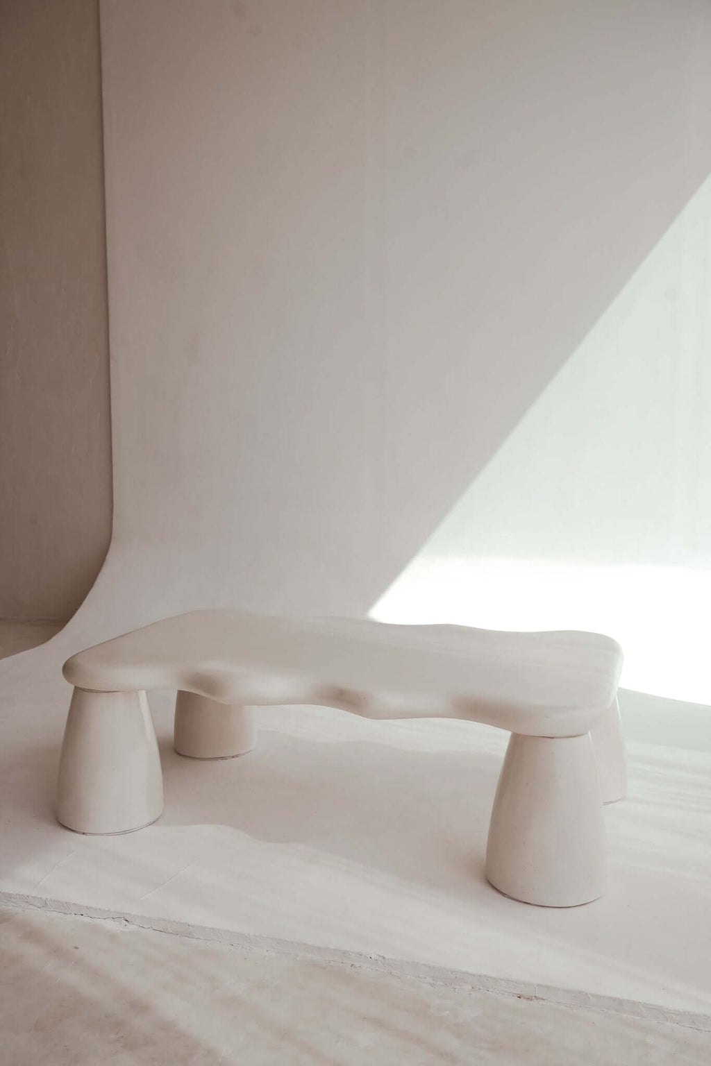 LA TABLE BASSE SOLEIL